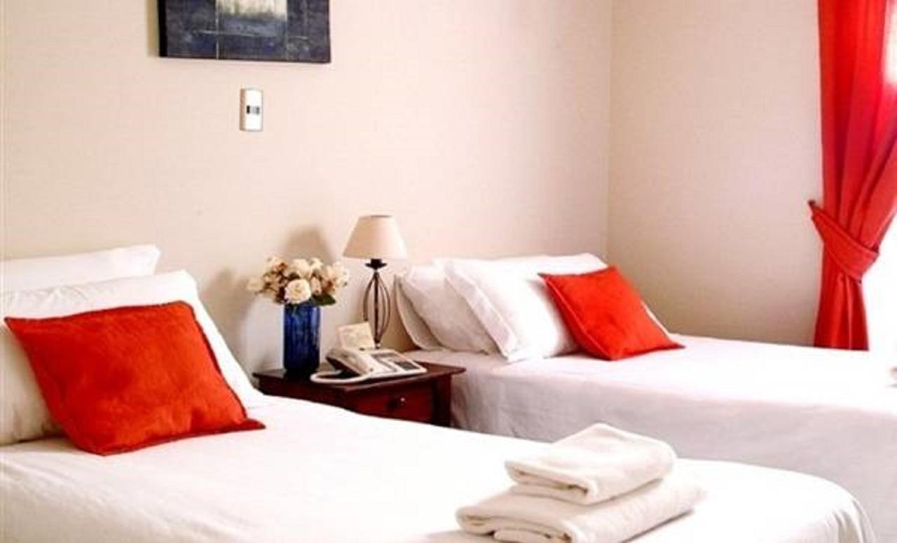 Hotel Carpa Manzano Punta Arenas Buitenkant foto