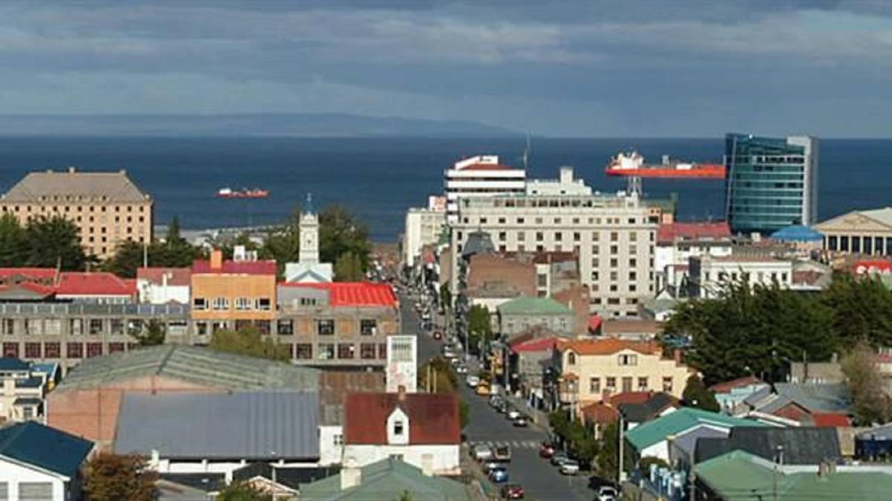 Hotel Carpa Manzano Punta Arenas Buitenkant foto